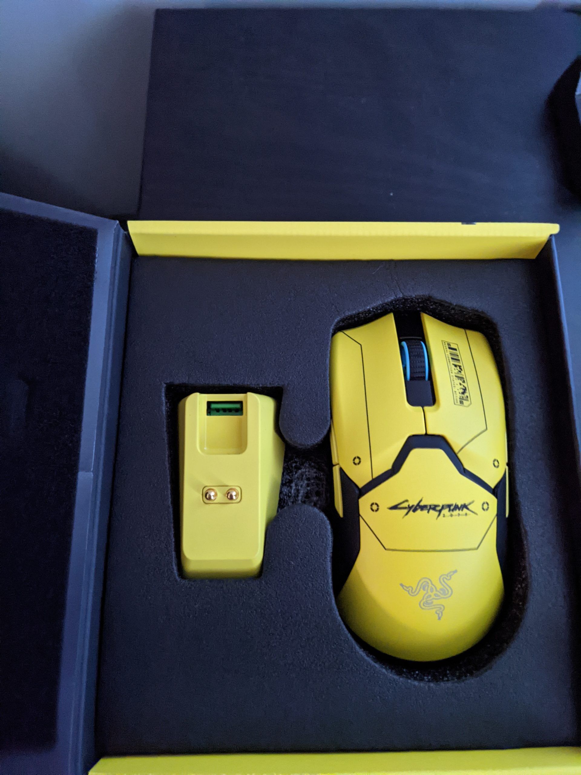 Gaming Mouse Viper Ultimate Cyberpunk 2077 Edition (Yellow Version)